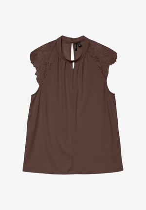 Rjava bluza z čipkastimi kapicami na rokavih, okroglim izrezom in zarezo na zadnji strani. Gladek material z udobnim krojem in mehko teksturo.