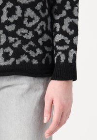ONLY Tall ONLJADE PULLOVER  - Trui - black/medium grey
