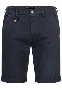 Shorts en coton bleu marine avec une fermeture à bouton, des poches avant et des revers roulés. Comprend une petite étiquette logo marron sur le côté.