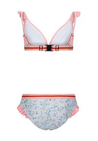 Set di costume da bagno con top triangolare rosa, dotato di spalline arricciate e clip sul petto, abbinato a slip con motivo floreale e bordi arricciati.