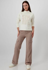 Monari Sweatshirt - marshmallow