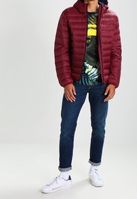 YOURTURN Piumino - dark red