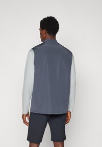 Thumbnail Image 3
