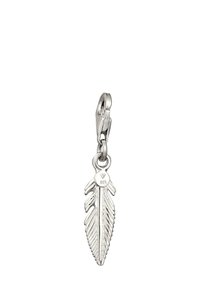 Pendentif en argent en forme de feuille avec des détails gravés et une boucle d'attache, comportant un fermoir en haut. Marqué 925.