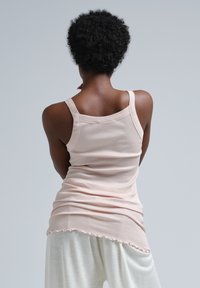 Seamless Basic DAZE - Top - rosie beige