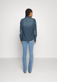 Vero Moda VMMARIA LS MIX NEW NOOS - Camicia - medium blue denim