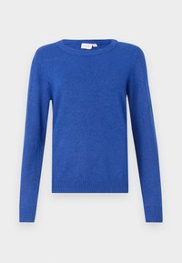 Pull bleu tricoté avec un col rond, des manches longues et des ourlets côtelés. Texture douce, finition lisse sans motifs ni embellissements.