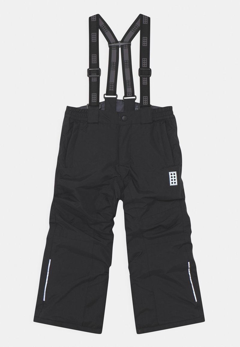 Czarne wodoodporne spodnie narciarskie z regulowanymi szelkami, elastycznym pasem i odblaskowymi akcentami. Posiadają naszywkę z logo oraz zwężane nogawki.