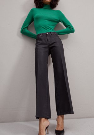 Victoria Beckham Jeans Relaxed Fit - black