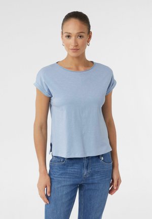 Light blue, short-sleeve t-shirt made of soft fabric. Round neckline, subtle side slits, and a relaxed fit for comfort.