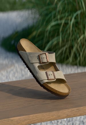 ARIZONA UNISEX - Riemensandalette - taupe