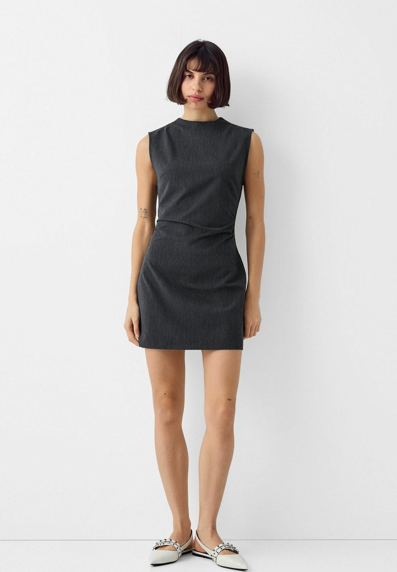 Bershka Etui-jurk blauwgrijs