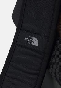 The North Face BASE CAMP DUFFEL - M - Saco de viagem - kelp tan/black