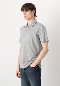 Mads Nørgaard - Koszulka polo