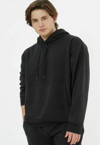 Unselected, black