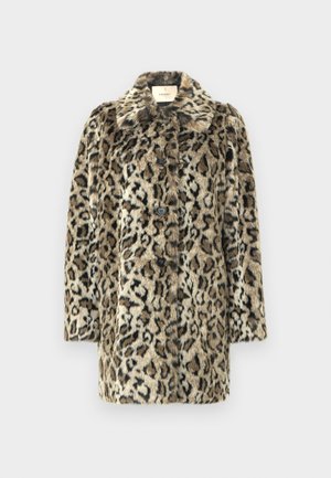 Falscher Pelzmantel mit Leopardenmuster, ausgestattet mit einem Reverskragen, einer Sieben-Knopf-Verschlussleiste und dreiviertellangen Ärmeln in einer Farbgebung aus Beige und Schwarz.