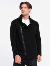 Sort sweatshirt med høj krave, asymmetrisk lynlåslukning og sidelommer med lynlås. Fremstillet af blødt stof med en struktureret finish.