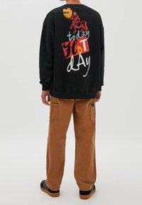 PULL&BEAR Mikina - black