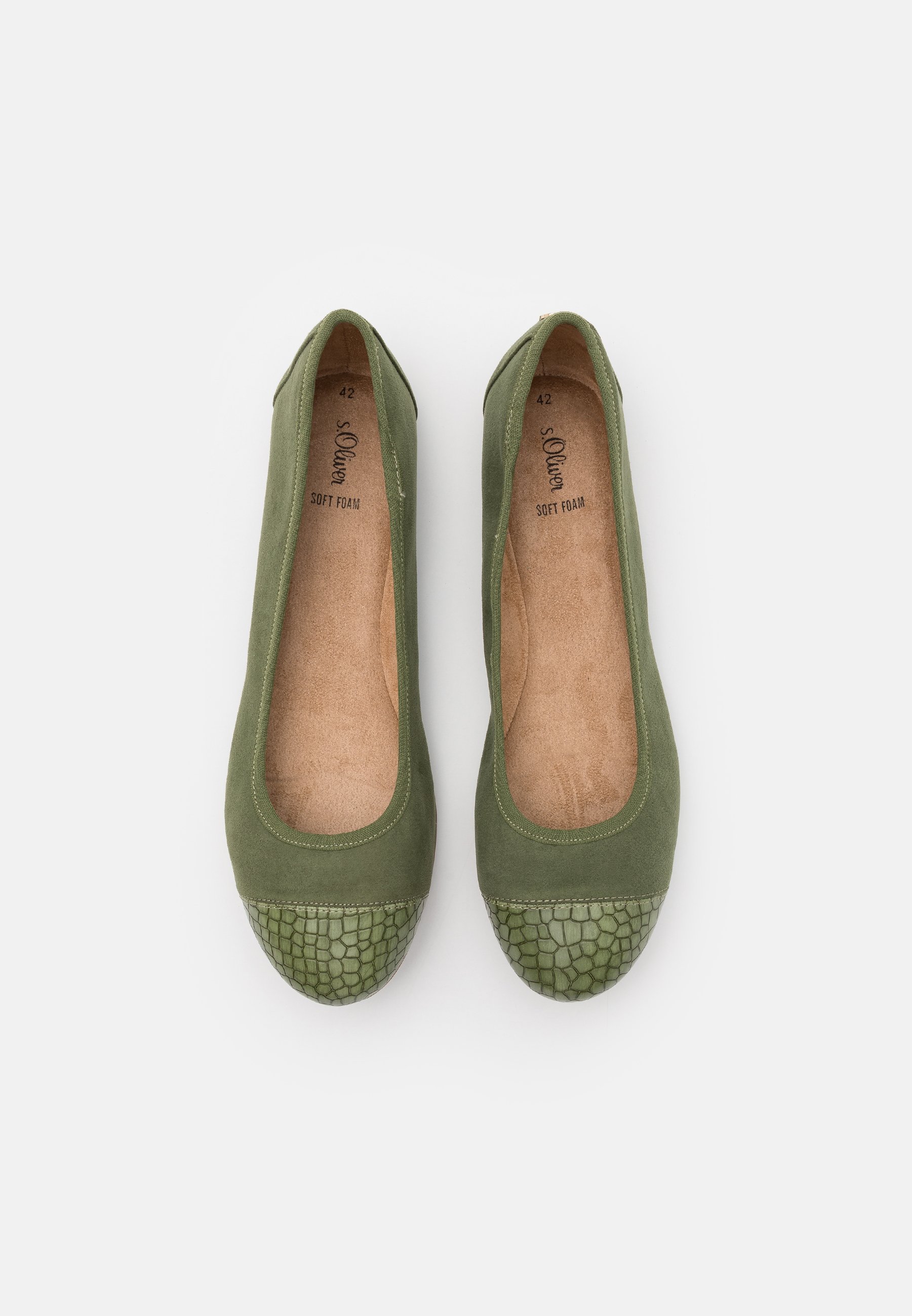 green ballet pumps