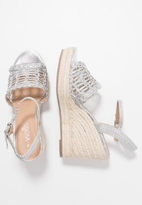 Wallis Sandali con tacco - silver-coloured