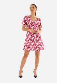 Yes Zee Vestido informal - rouge
