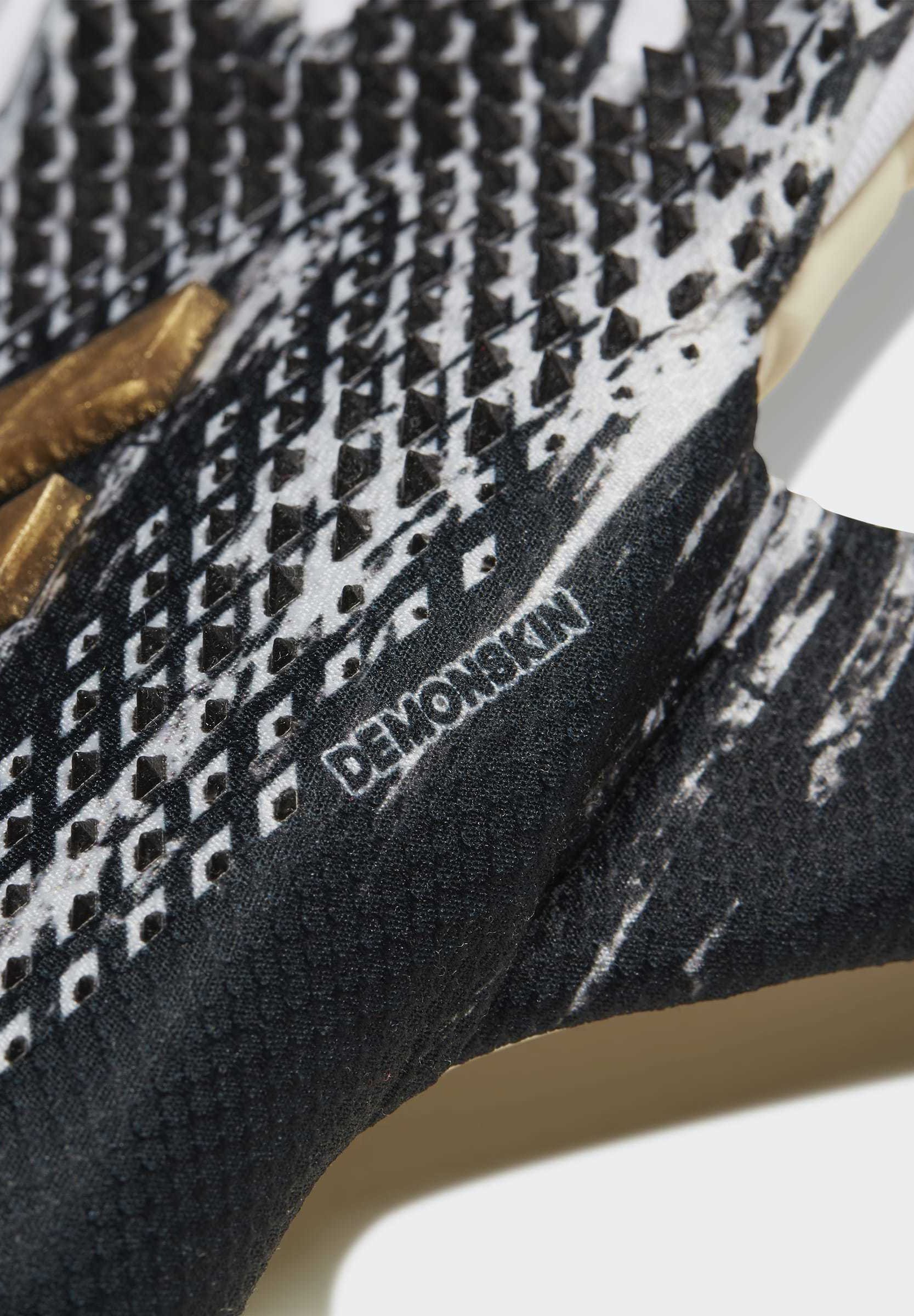 predator 20 pro junior gloves