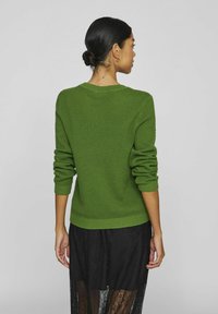 VILA VIDALO O-NECK - Stickad tröja - cactus