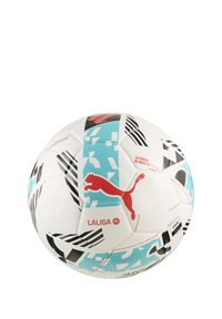 Hvid fodbold med sorte og turkise geometriske mønstre, rødt Puma-logo og La Liga-branding. Tekstureret overflade og hexagonale paneler.