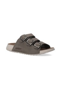 Grå slip-on sandaler med tre justerbare stropper med sølv spænder, struktureret fodseng og en let hvid gummisål.