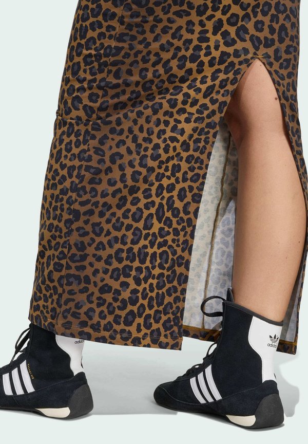 LEOPARD V NECK - Jersey dress - multicolor2