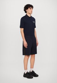 EA7 Emporio Armani Šortai - blue