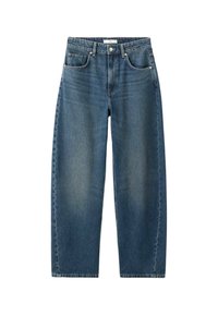 Jeans de mezclilla azul oscuro con pierna recta, diseño de cinco bolsillos y un cierre de botón clásico. Textura suave con un ligero desgastado.