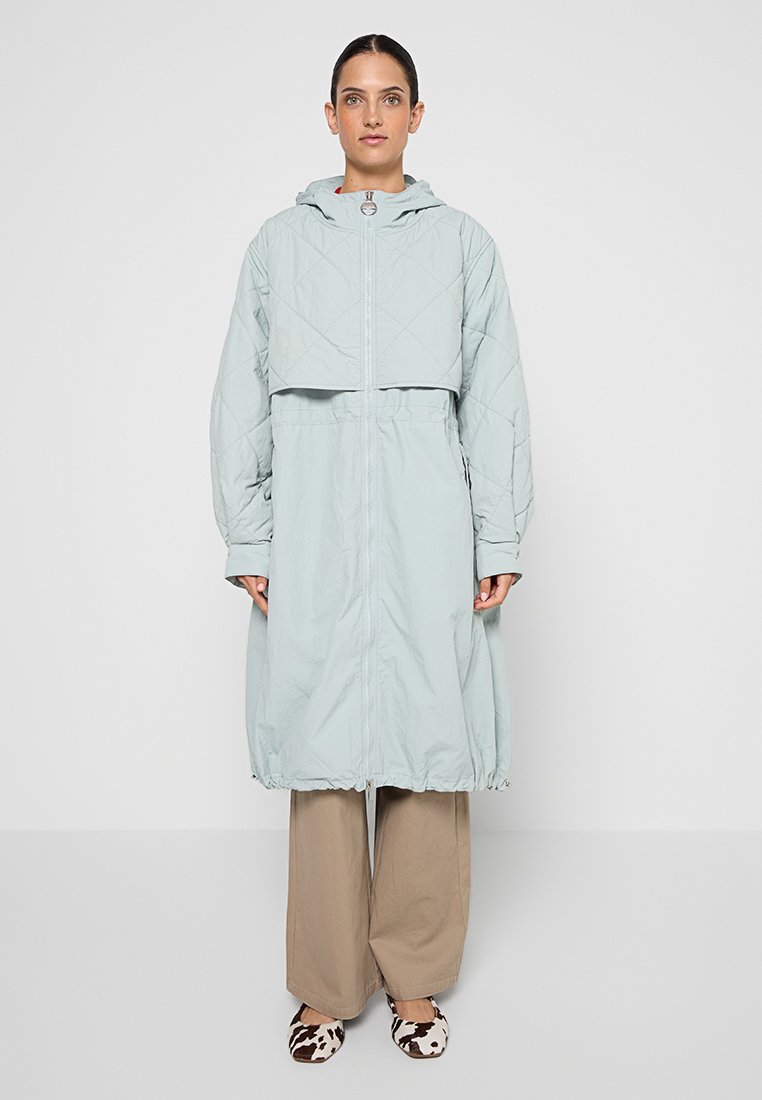 Barbour International Parka blauw Barbour International Parka blauw