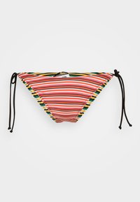 Bikini spodnji del s črtami v rdeči, oranžni in rumeni barvi. Ima nastavljive črne zaveze in kontrastni vzorčasti rob ob robovih.