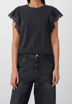 T-shirt z nadrukiem