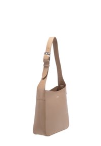 Borsa a spalla in pelle beige con una texture liscia, tracolla regolabile e design minimalista. Presenta un logo sottile sulla parte anteriore.