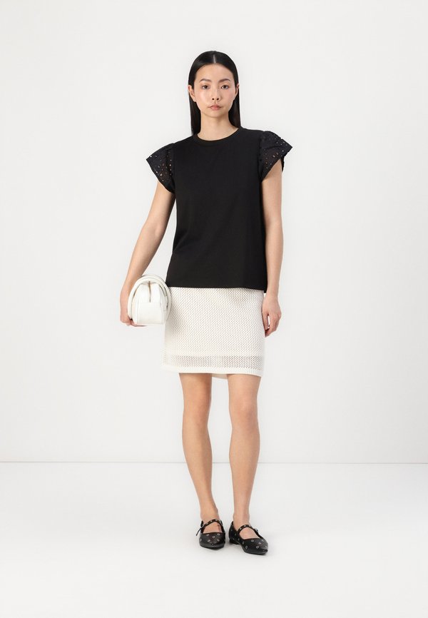 VILUCE O NECK FLOUNCE - Basic T-shirt4