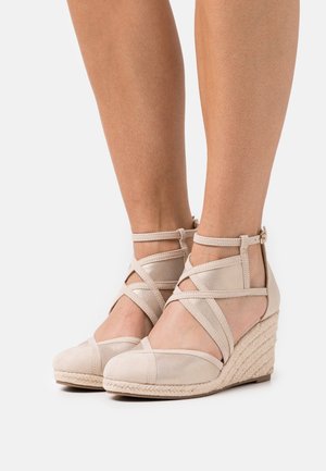 Anna Field, Escarpins compensés - beige