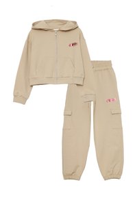 Non selezionato, beige