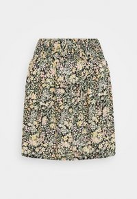 Selecionado, cloud dancer/yellow mix