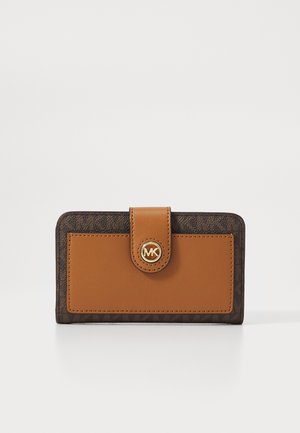 MICHAEL Michael Kors, CHARM TAB BIFOLD - Πορτοφόλι - brown