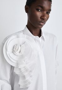 Marc Cain Button-down blouse - white