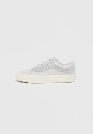 OLD SKOOL - Sneakers low - gray