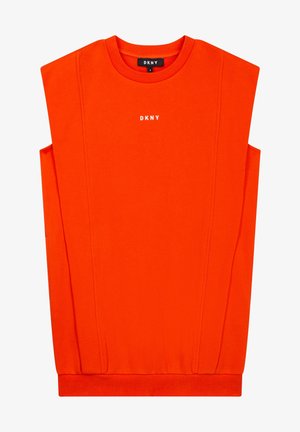 Lyseorange ærmeløs sweater med ribstrikket rund hals og kant, med lille centreret hvidt DKNY-logo på brystet.