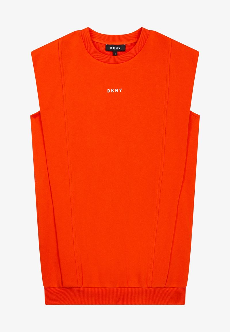 Pull sans manches orange vif avec col et ourlet côtelés, avec un petit logo blanc DKNY centré sur la poitrine.