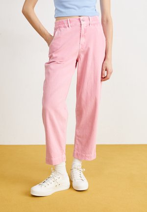 Relaxed fit jeans - pink