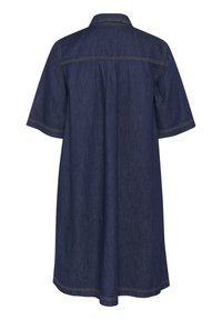 Denim jurk in donkerblauw met korte mouwen, een kraag en gele stiksels. Heeft een losvallende pasvorm en een lengte tot de knie.