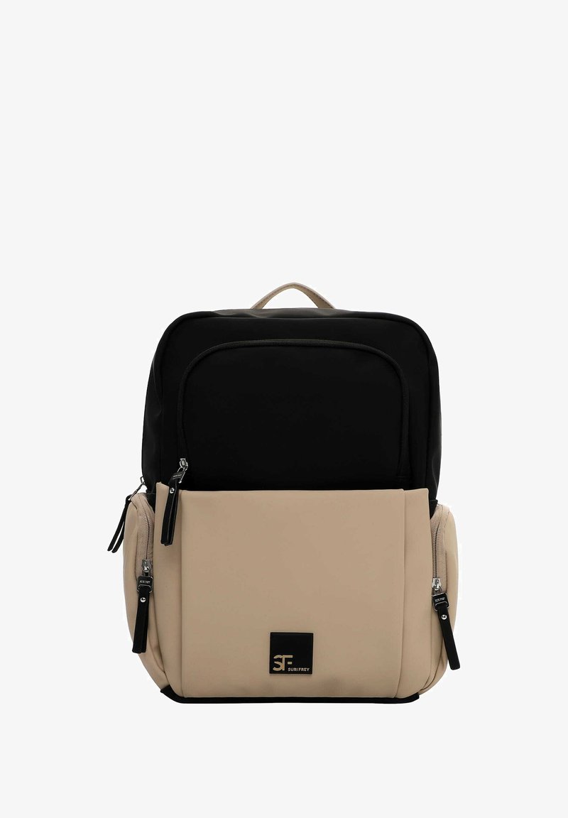 Černý a béžový batoh s hladkou texturou, vybavený velkým hlavním oddílem, bočními kapsami na zip a horním držadlem pro snadné nošení.