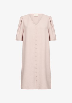 Jasnoróżowa sukienka do kolan z krótkimi bufkowymi rękawami, dekoltem w kształcie V i pełnym zapięciem na guziki. Wykonana z miękkiego, teksturowanego materiału.