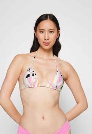 Top de biquíni triangular em tecido com padrão multicolorido, apresentando detalhes em rosa pastel, verde e preto, com cordas de pescoço em faixa e costuras franzidas.